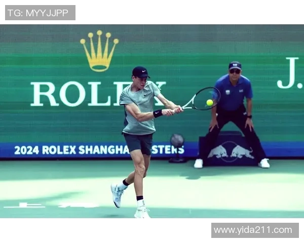 上海网球队配合新策略引发热议助力网球发展与竞技水平提升 上海网球队配合新策略引发热议助力网球发展与竞技水平提升