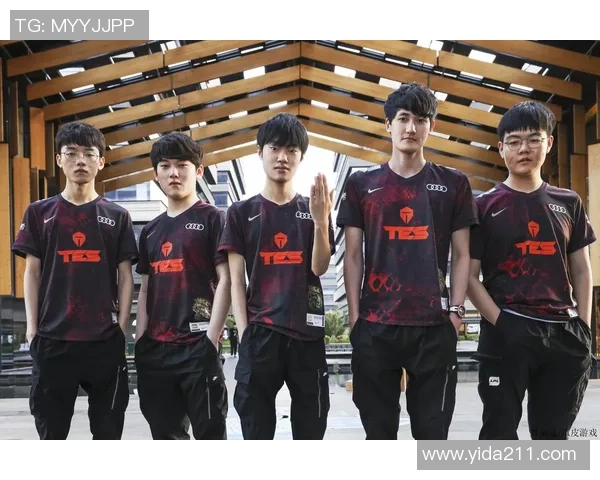 全明星赛回顾:TES战队灵活应变展现出色团队配合与战术深度 全明星赛回顾:TES战队灵活应变展现出色团队配合与战术深度